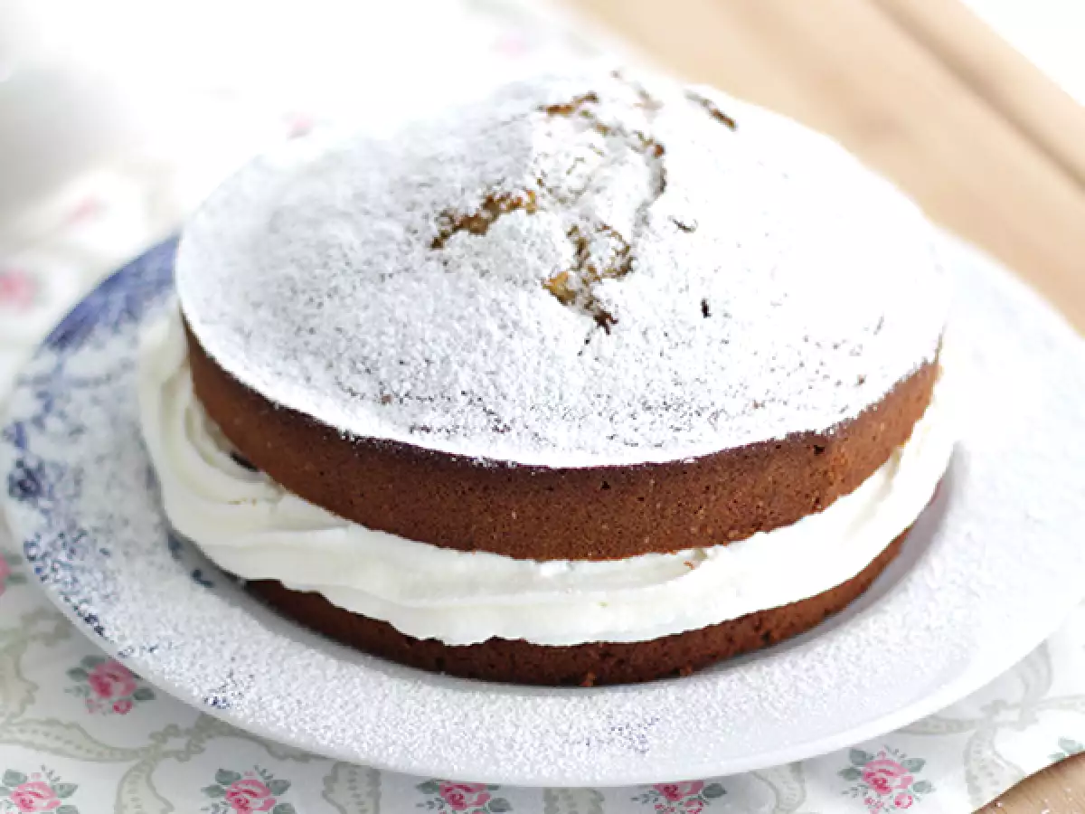 Recipe Victoria sponge cake - video recipe !