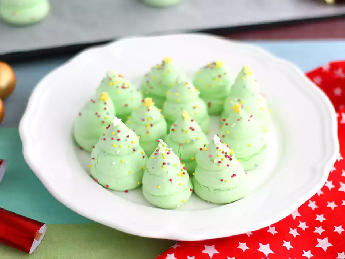 Recipe Meringue christmas trees - video recipe !
