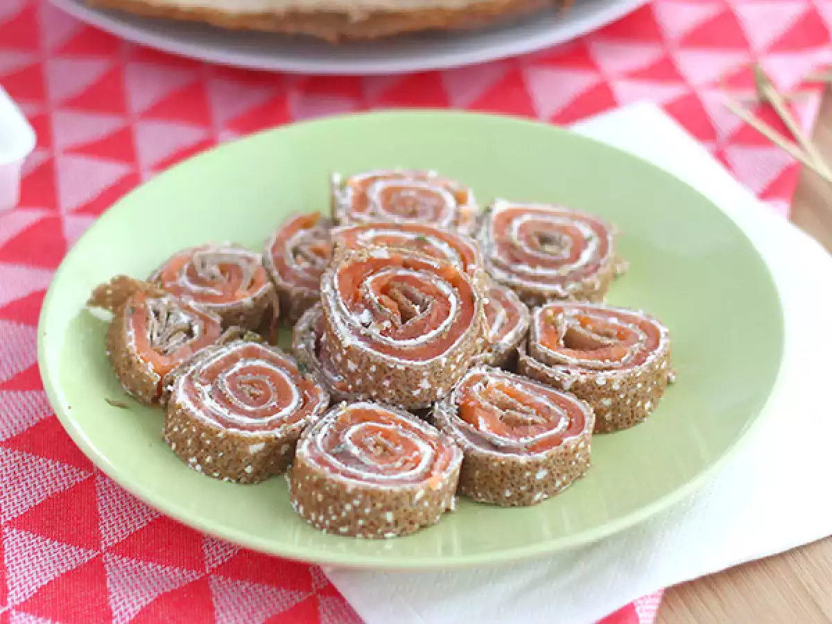 Recipe Buckwheat pinwheels with salmon - video recipe!