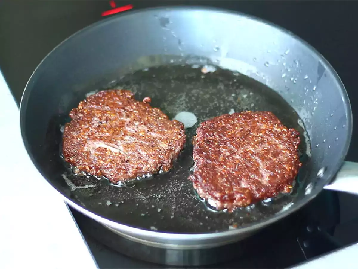 Recipe Vegetarian red bean burgers - video recipe!
