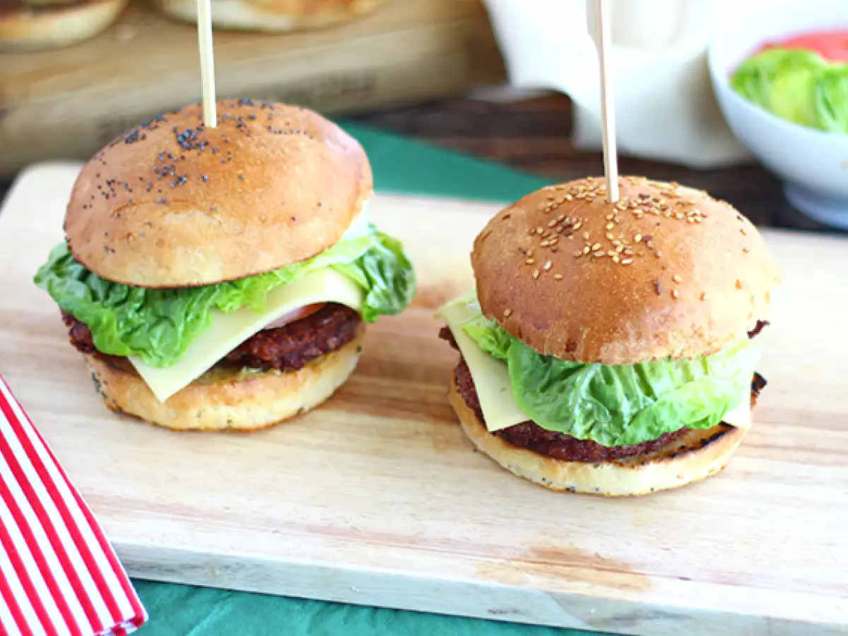 Recipe Vegetarian red bean burger