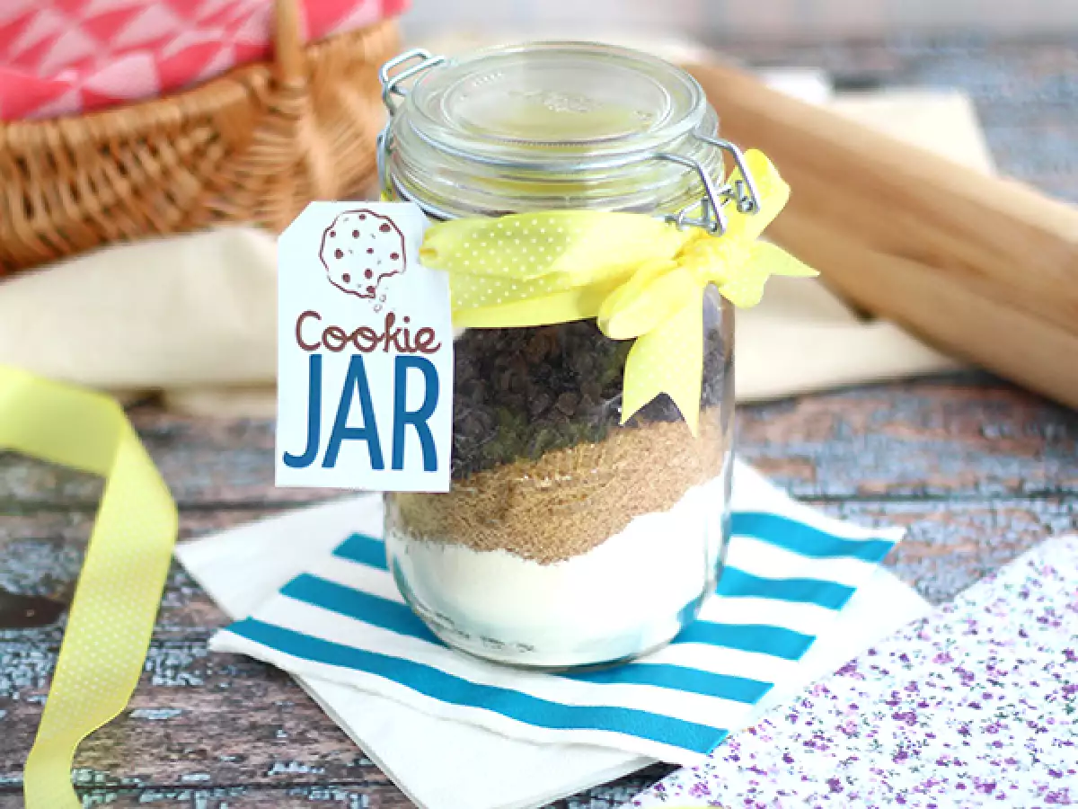 Recipe Cookie jar: a gift for cookie lovers