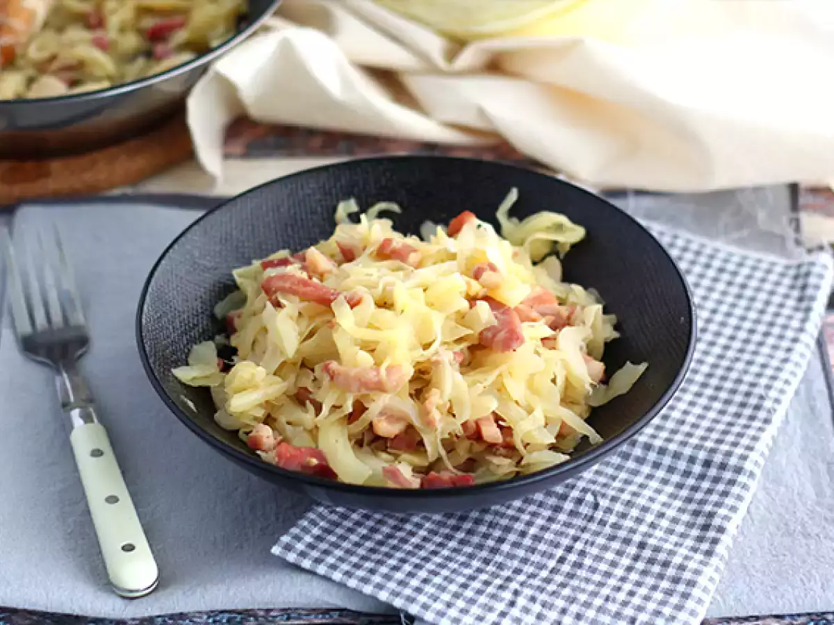 Recipe White cabbage with bacon