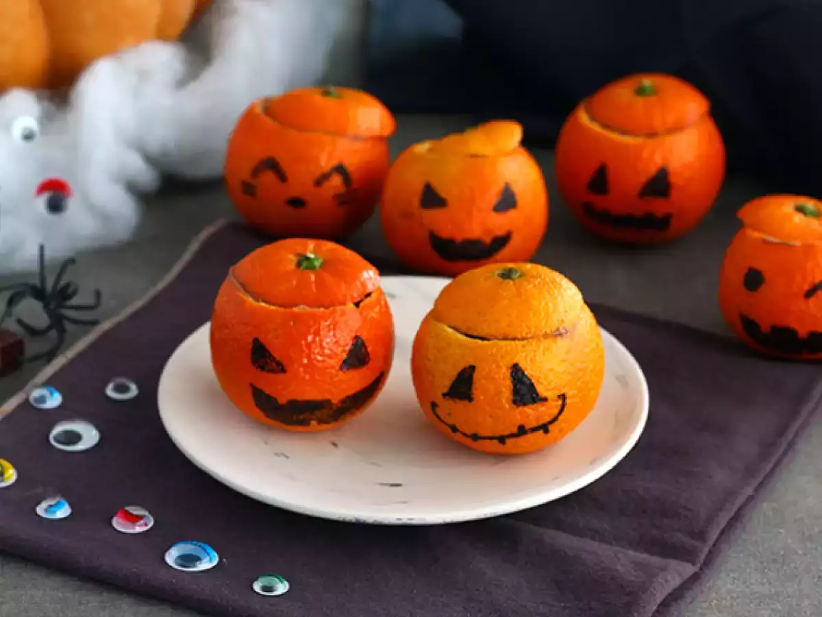 Recipe Halloween mandarins with chocolate mousse