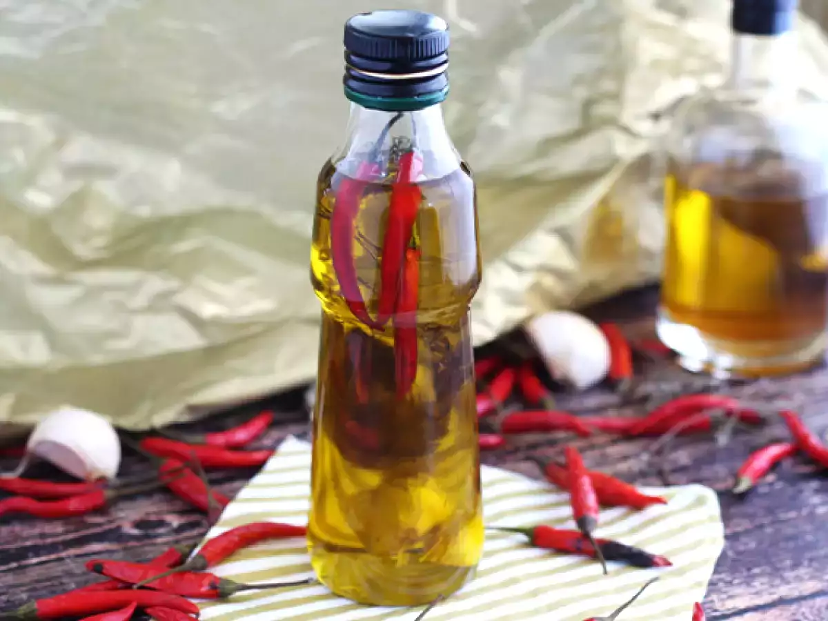 Recipe Spicy oil for homemade pizzas
