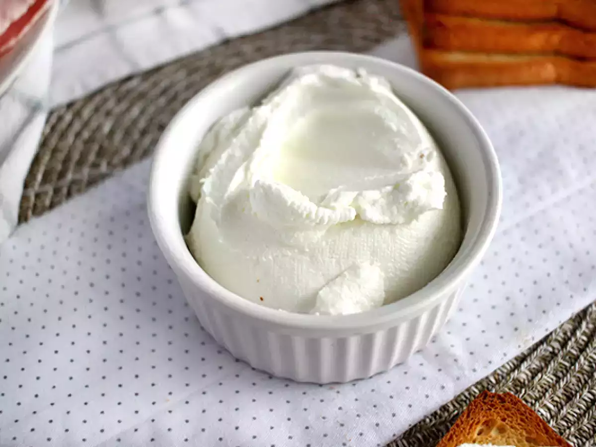 Recipe Homemade cream cheese (philadelphia style) with 2 ingredients