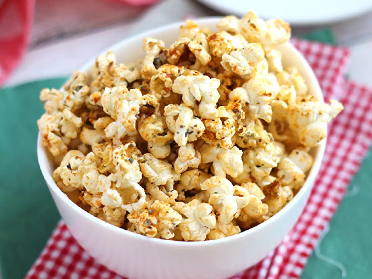 Recipe Pizza-flavored popcorn