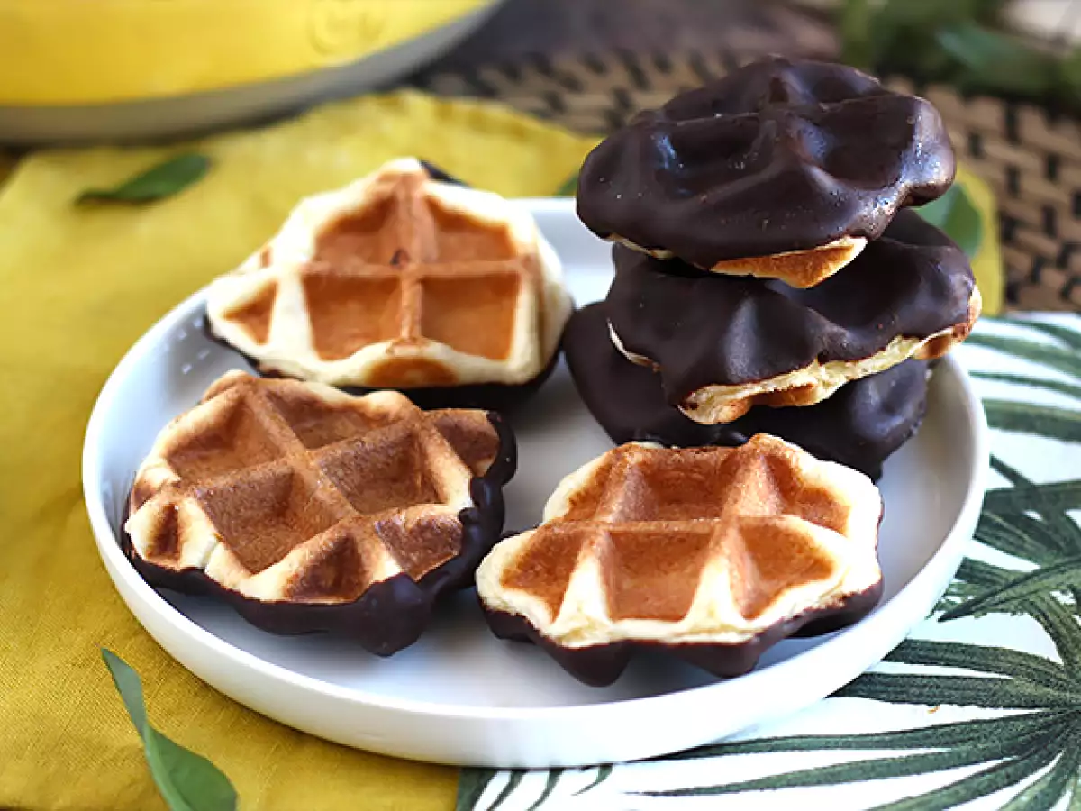 Recipe Mini chocolate waffles