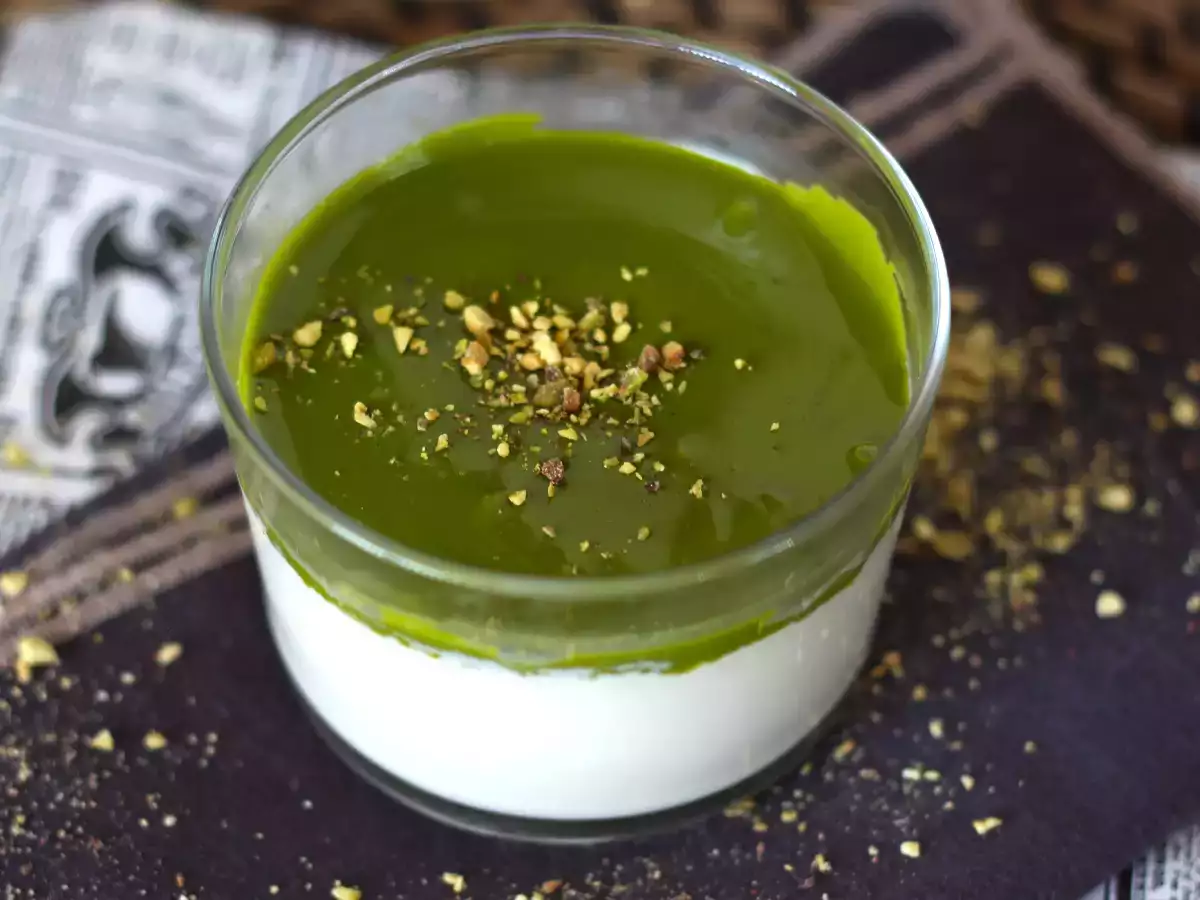 Recipe Pistachio panna cotta, the easy recipe everyone loves