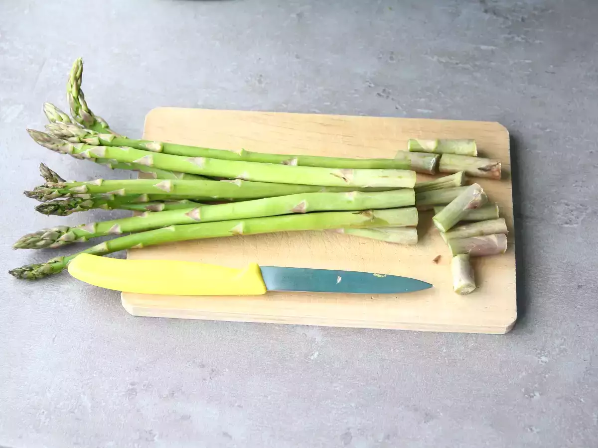 Recipe How to cook asparagus?