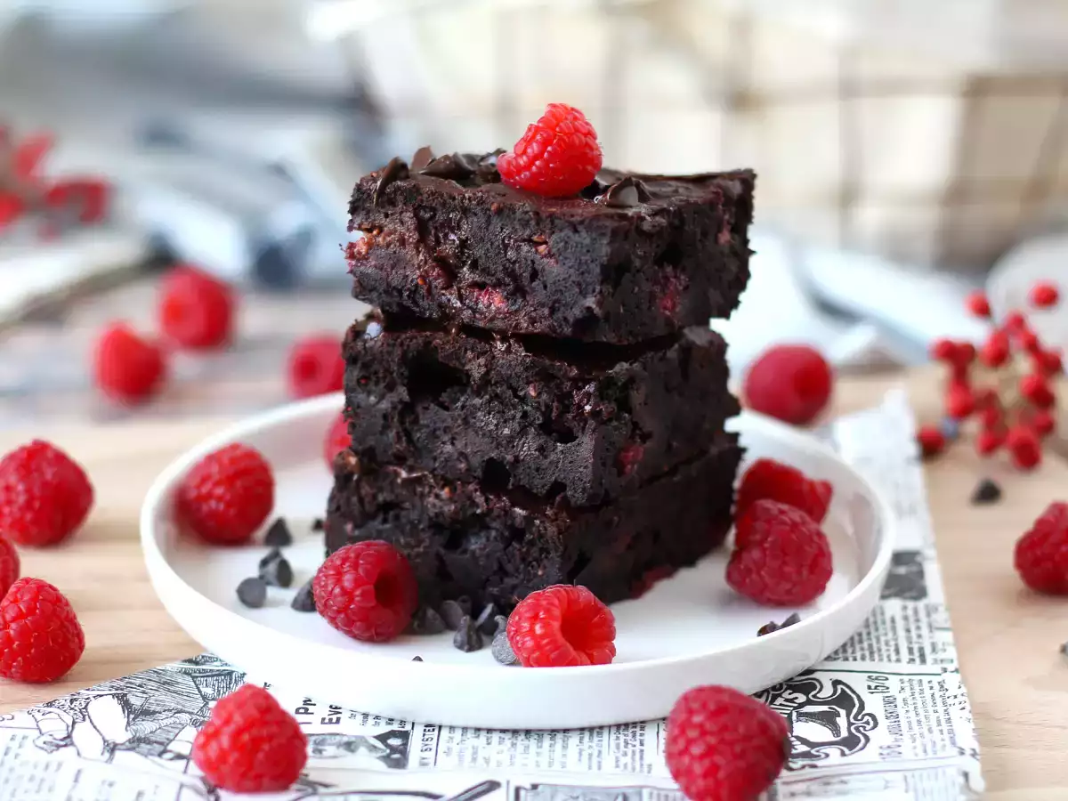 Recipe Chocolate raspberry brownies