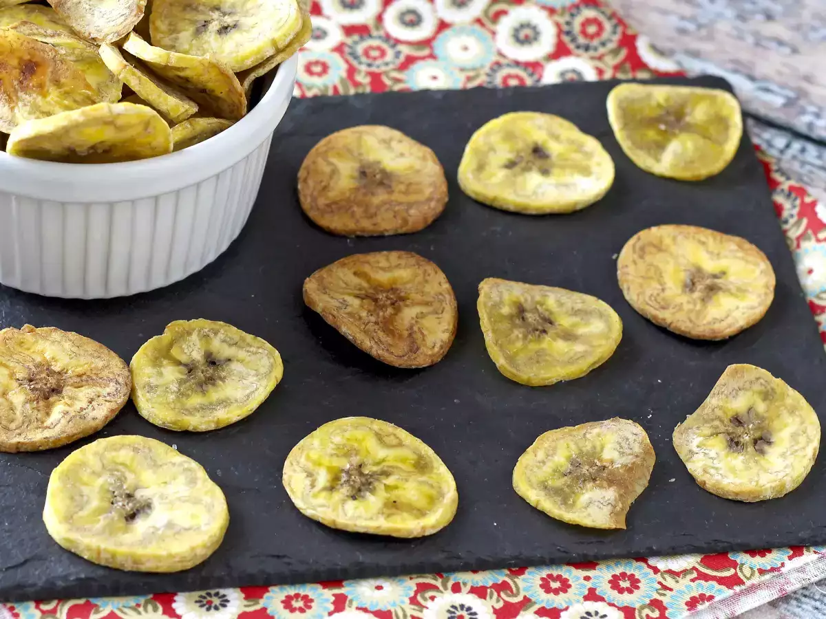 Recipe Plantain chips baked in the oven