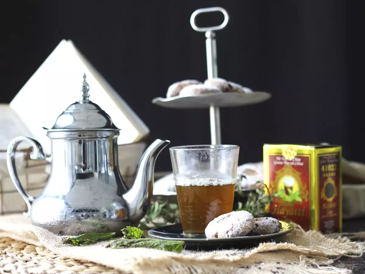 Recipe How to prepare authentic moroccan peppermint tea