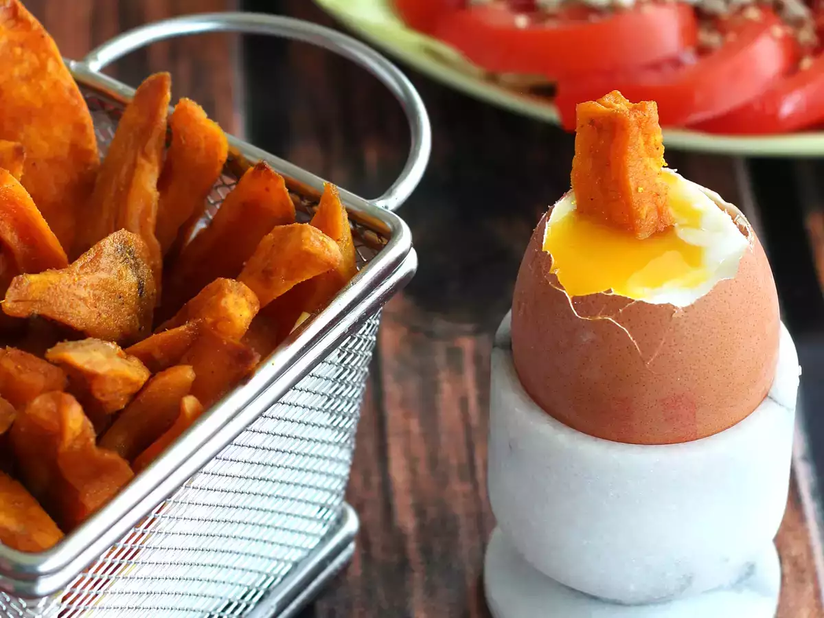 Recipe How to cook a soft-boiled egg?