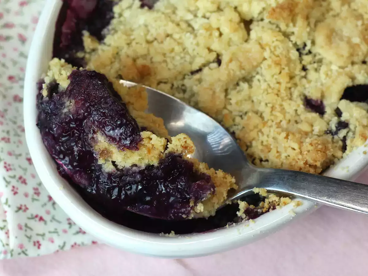 Recipe Blueberry crumble: golden on top, juicy on the inside