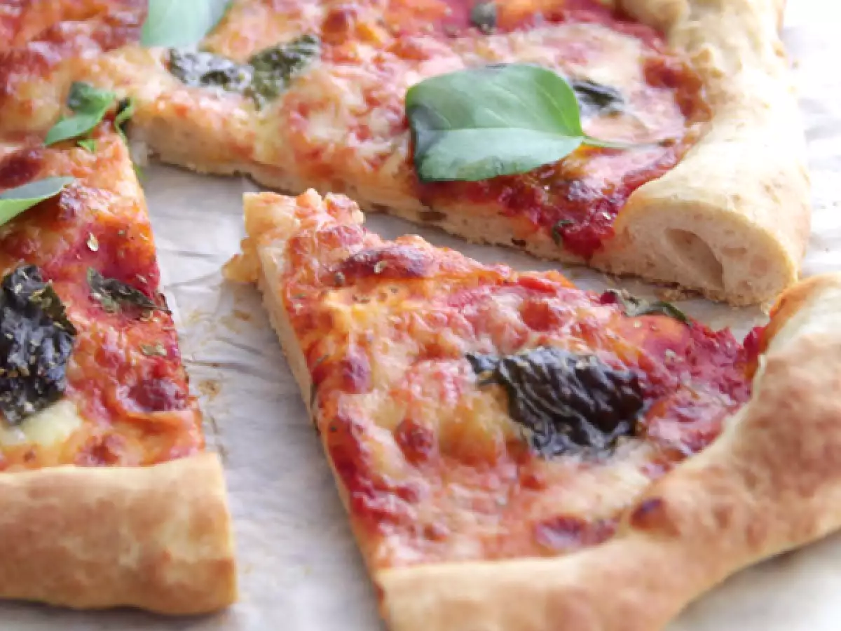 Recipe Italian margherita pizza