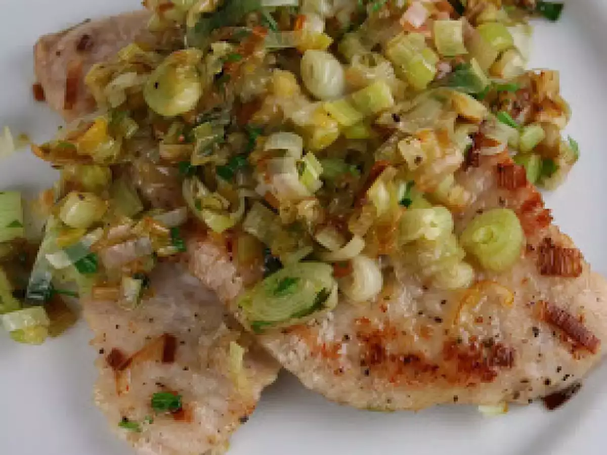 Recipe Pork cutlets with leeks, lemon, and parsley