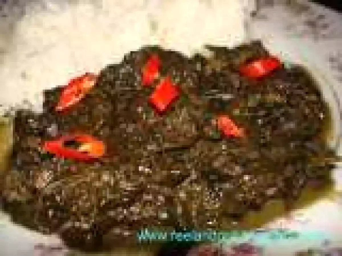 Laing (Taro Leaves Cooked in Coconut Milk)