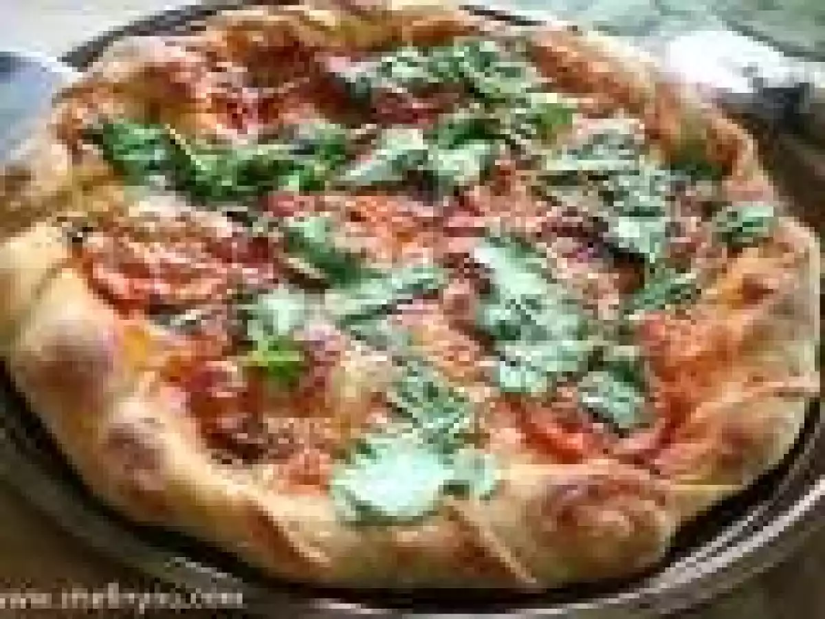 Tomato Basil Arugula Stuffed Crust Pizza