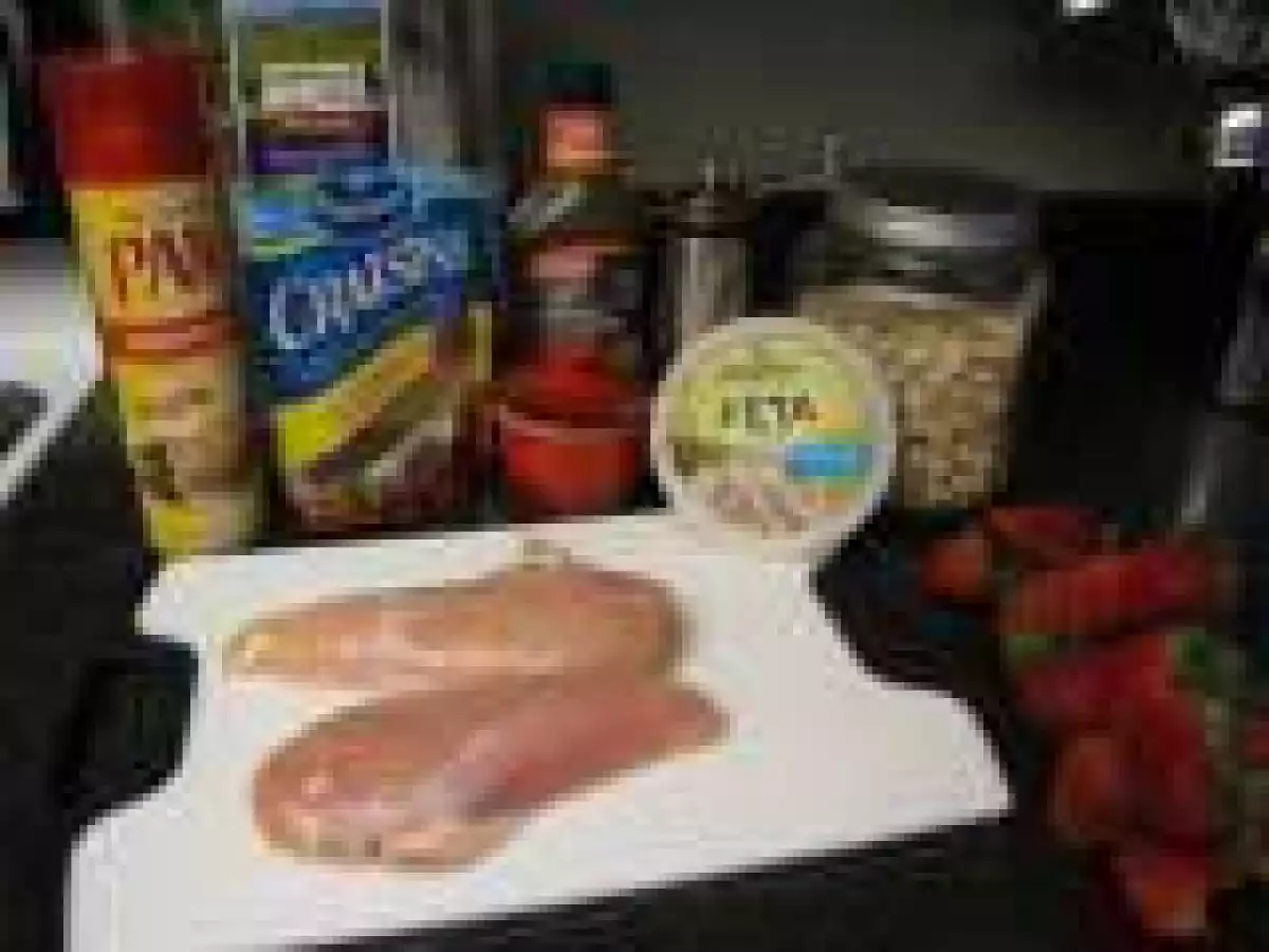 Grilled Chicken Salad with Strawberries, Pistachios and Feta