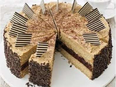 Recipe Triple-layer cappuccino cake