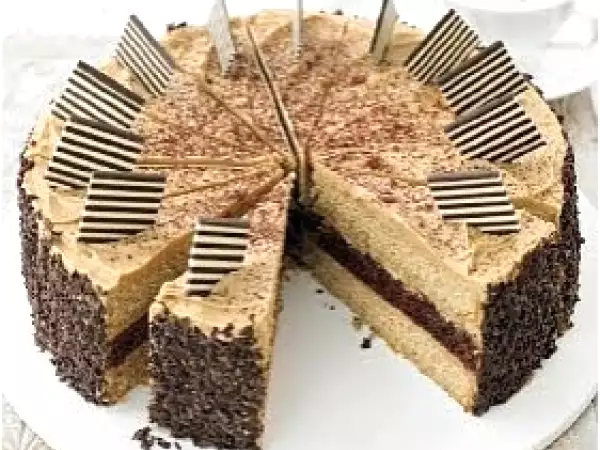 Recipe Triple-layer cappuccino cake