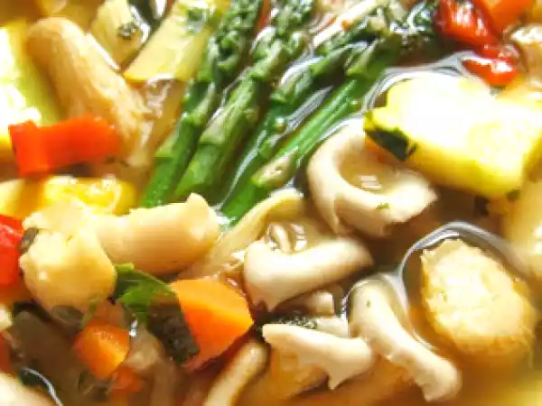Recipe Cilantro lime asparagus pattypan squash oyster mushroom vegetable soup