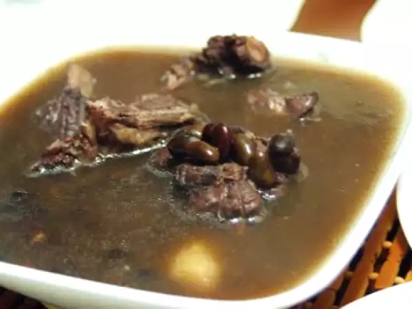 Recipe Weekend herb blogging - black beans pork rib soup