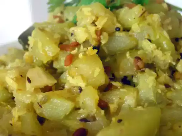 Recipe Happy navaratri ~ seemevankaya kobbari kura ~ chayote / chow chow with coconut