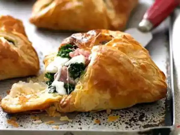 Recipe Quick & easy savoury chicken parcels