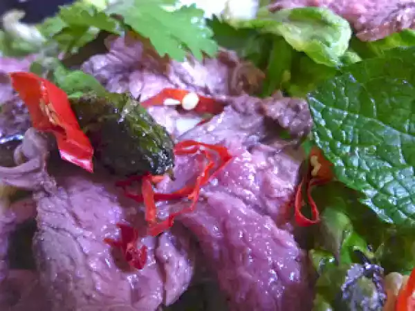 Recipe Spring lamb making a summery salad