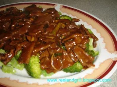Recipe Beef with broccoli in oyster sauce