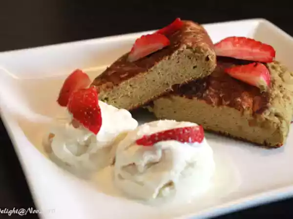 Recipe Green tea sponge pancake with durian ice cream