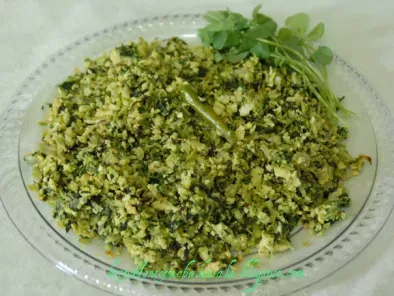 Recipe Uluvayila (fenugreek leaves) egg thoran