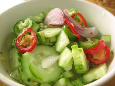 Recipe Thai cucumber relish (ajad)