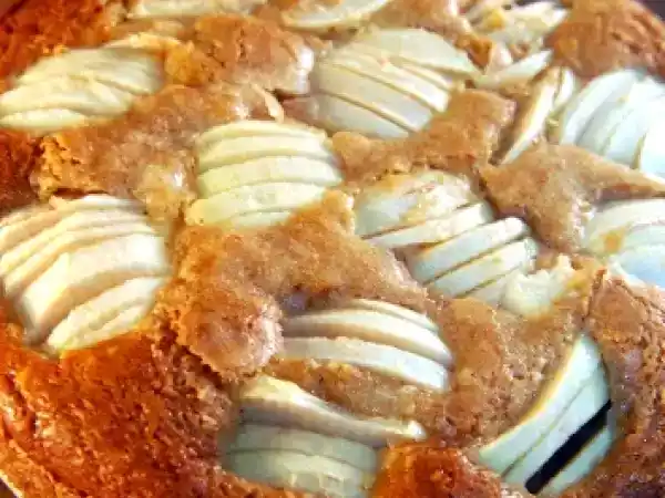 Recipe Glazed almond & apple cake (kuchen)