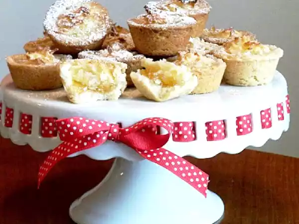 Recipe Hawaiian cookie tarts