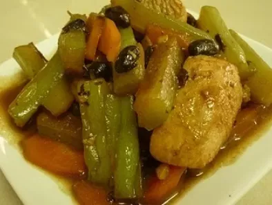 Recipe Bitter gourd with chicken in fermented black beans