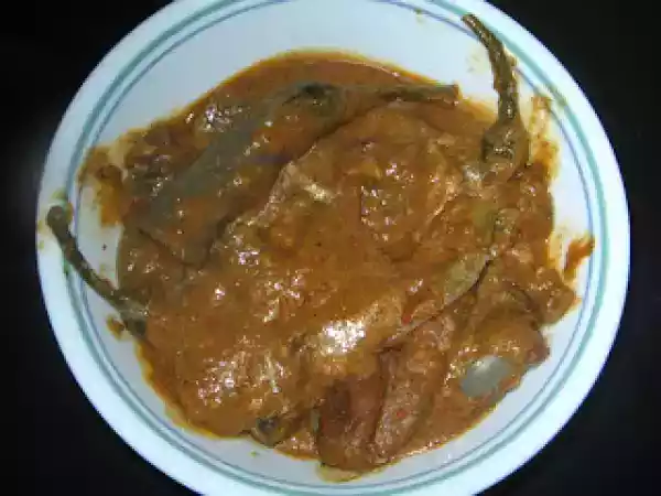 Recipe Masala vankaya kura / nuni guthi vankaya kura