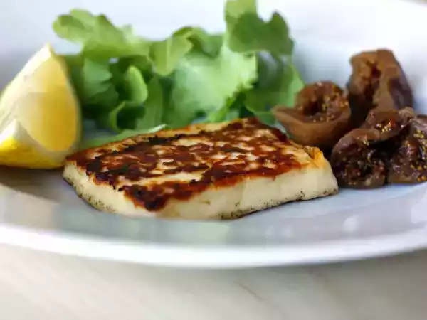 Recipe Saganaki with pickled figs