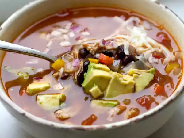 Recipe Chicken tortilla soup (pioneer woman style)