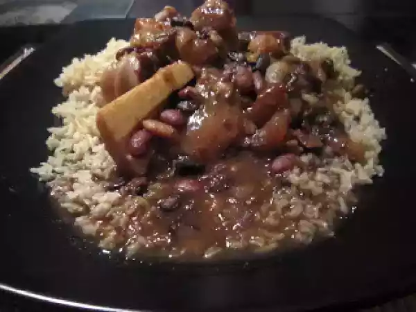 Recipe Pézinhos de porco com feijão - portuguese style pig's feet with beans
