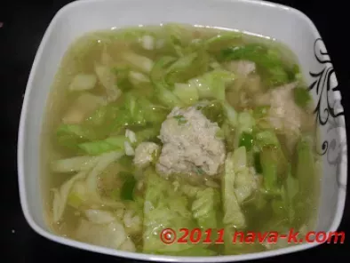 Recipe Minced chicken & cabbage soup