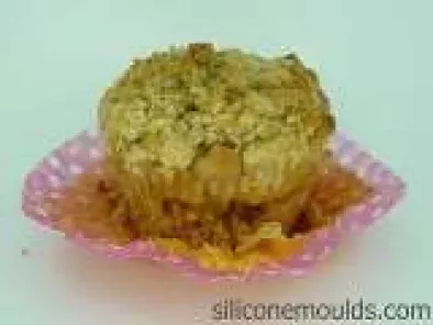 Recipe Saturday's Cake - Apple Crumble & Custard Muffins