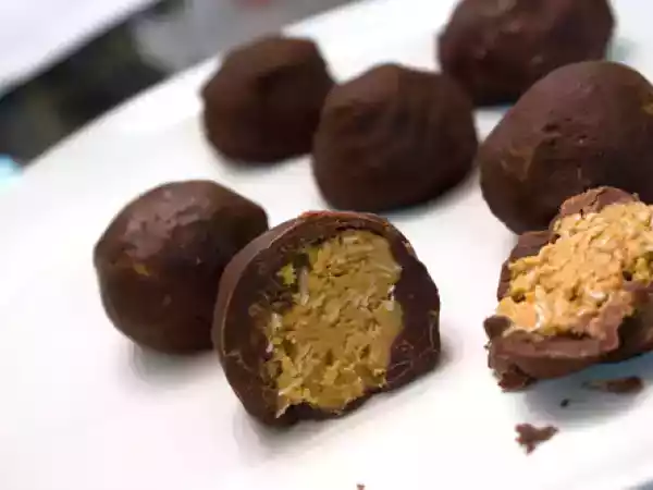 Recipe Vegan peanut butter bon bons