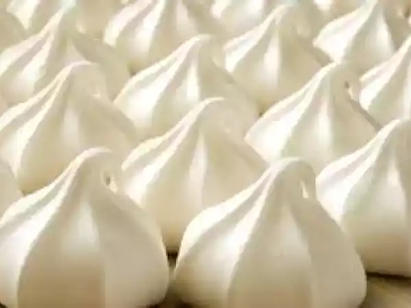 Recipe French meringue cookies