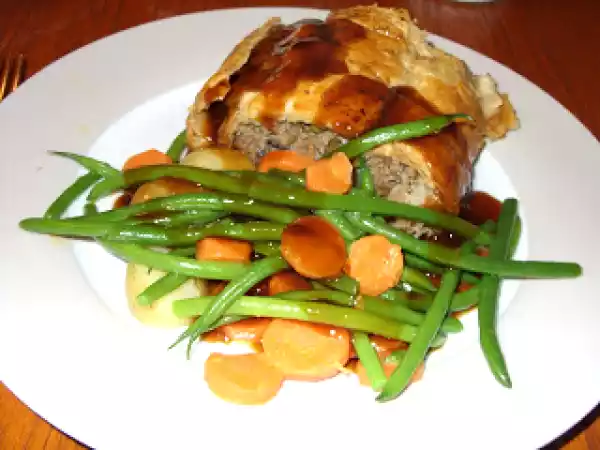 Recipe Minced beef wellington - a jamie oliver favourite.