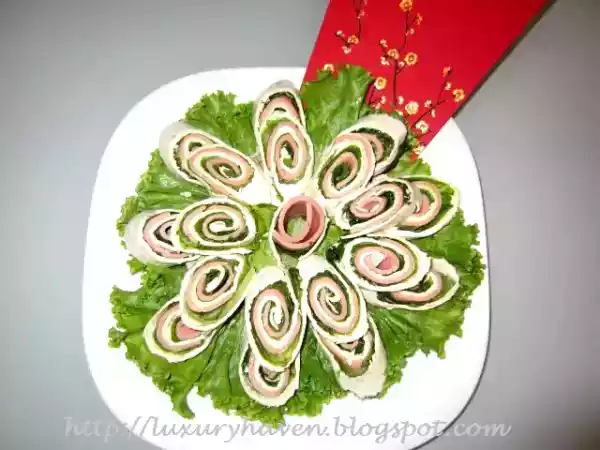 Recipe Cny ham & cheese tortilla pinwheels