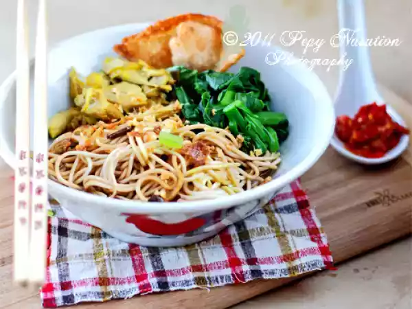 Recipe Mie ayam kuning (yellow chicken noodle) recipe