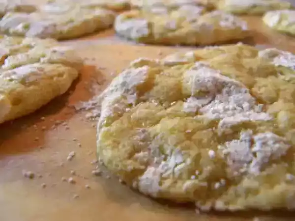 Recipe Lemon coconut pixies